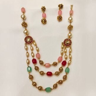 colour-beads-neck