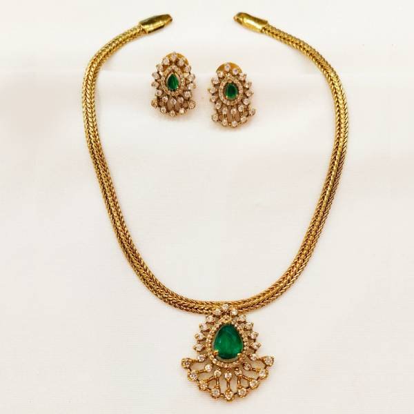copper-green-stone-attikai-with-earrings