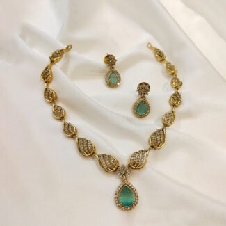 leaf-design-stone-neck-with-earrings