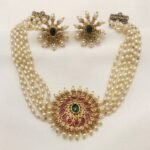 pearl-choker-necklace