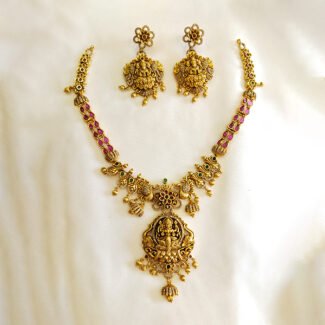 temple-design-neck-with-earrings-2